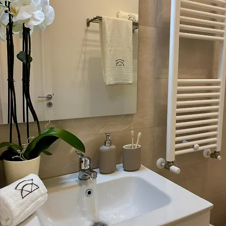 Domus 157 مونوبولي